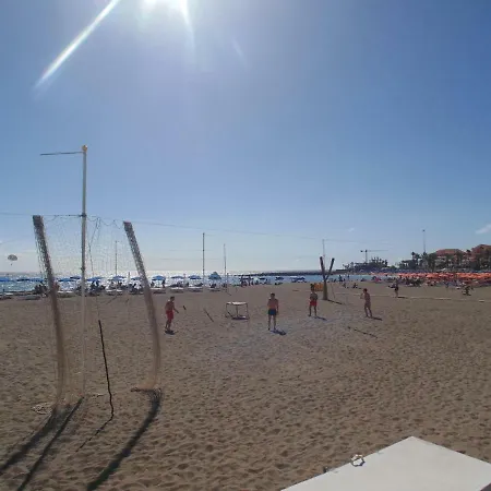 Bellas Vistas Parque Santiago 2 דירה